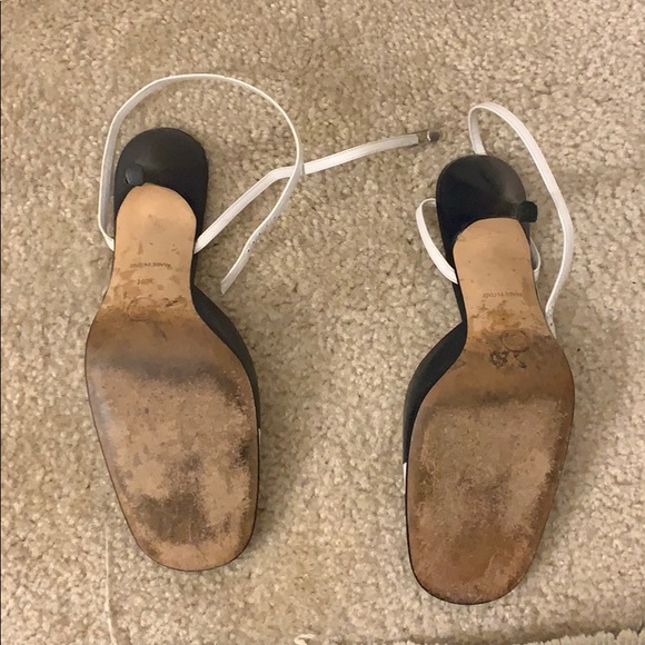 Vintage CHANEL heels. Excellent condition - Picture 4 of 5